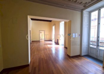 WhatsApp Image 2025-06-18 at 15.27.37.jpeg - Stabile - Palazzo Catania - foto 6