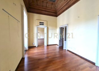 WhatsApp Image 2025-06-18 at 15.27.38 (2).jpeg - Stabile - Palazzo Catania - foto 9