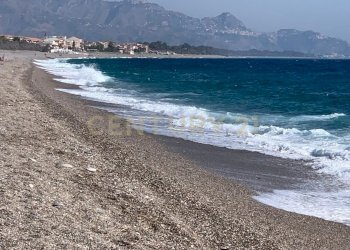 PHOTO-2025-03-14-10-51-52.jpg - Trilocale Via Spiaggia 347, Mascali - foto 28