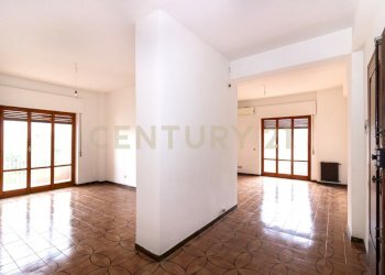 IMG_0531.jpg - Quadrilocale Via Elio Vittorini 14, Aci Castello - foto 9