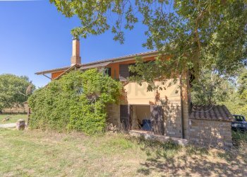 barbaranoromano-casale-esterno(12).jpg - Casale località san quirichello, Barbarano Romano - foto 7