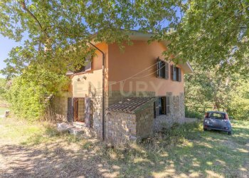 barbaranoromano-casale-esterno(13).jpg - Casale località san quirichello, Barbarano Romano - foto 8