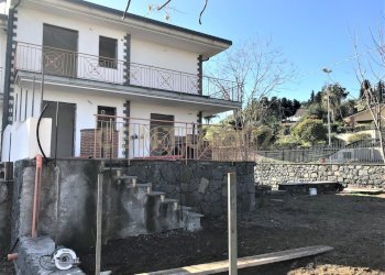 017.JPG - Casa indipendente via Vincenzo Ricca, Catania - foto 16