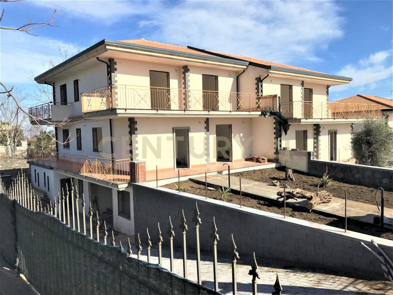 002.JPG - Casa indipendente via Vincenzo Ricca, Catania - foto 3