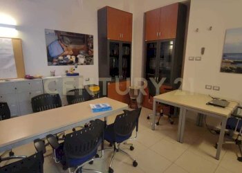 WhatsApp Image 2025-10-09 at 18.40.33.jpeg - Stabile - Palazzo Messina - foto 19