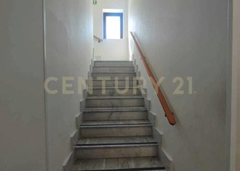 WhatsApp Image 2025-10-09 at 18.41.34 (3).jpeg - Stabile - Palazzo Messina - foto 27