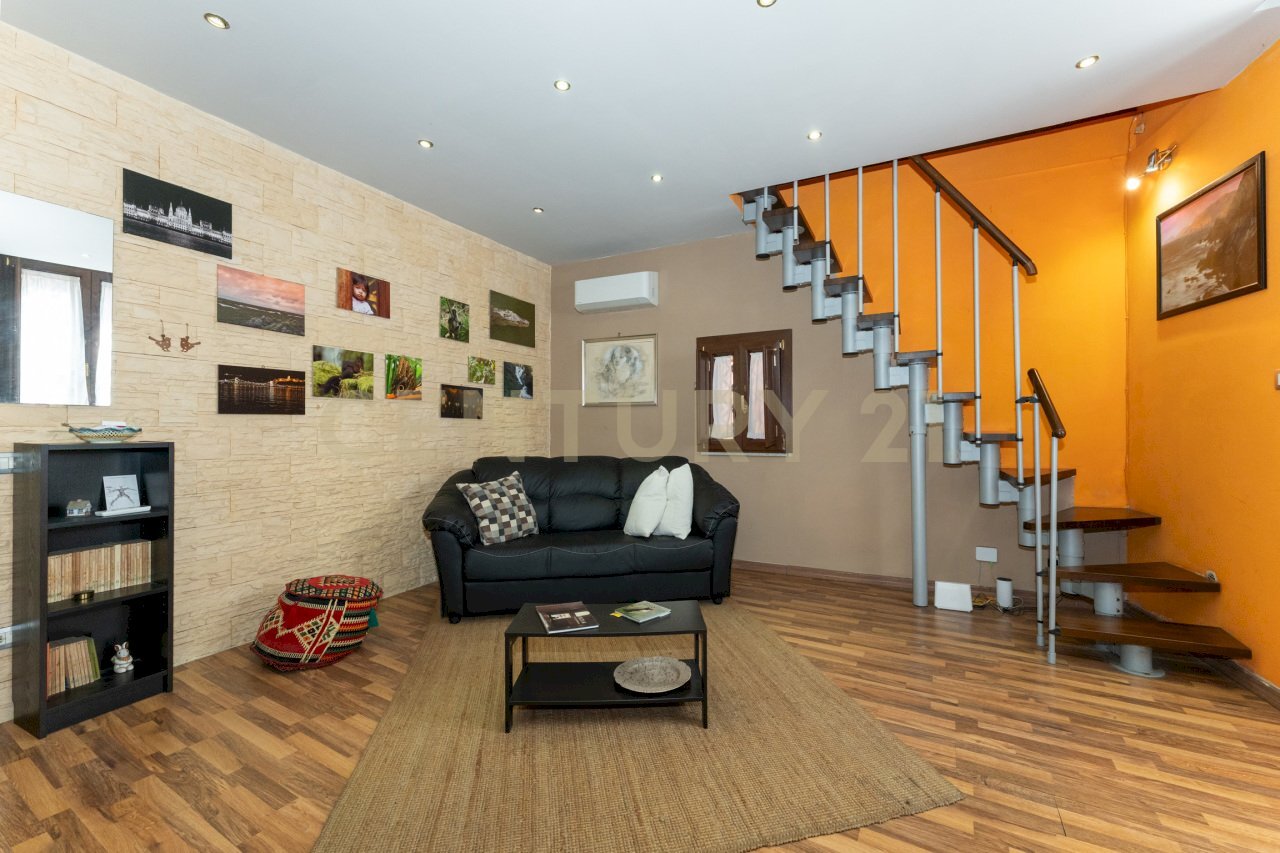 Via Anastasio 32 CT (1).jpg - Villa Via Anastasio 32, Catania - photo 2