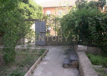 DSCN0685.JPG - Stabile - Palazzo Viale Regina Margherita 27, Messina - foto 9