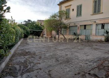 WhatsApp Image 2025-10-02 at 18.32.01.jpeg - Stabile - Palazzo Viale Regina Margherita 27, Messina - foto 27