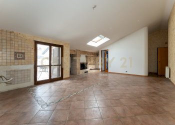 Via Macello 86 (10).jpg - Four-room apartment Via Macello 86, San Giovanni la Punta - photo 1