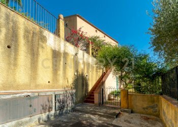 Appartamento 004 (2).jpg - Villa BAIA ARCILE, Augusta - foto 25