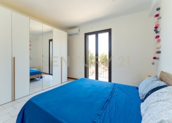 Appartamento 005 (22).jpg - Villa BAIA ARCILE snc, Augusta - foto 4