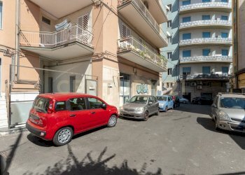 Via Paolo Lopis 19 CT (1).jpg - Centro commerciale Via Paolo Lopis 19/M, Catania - foto 1