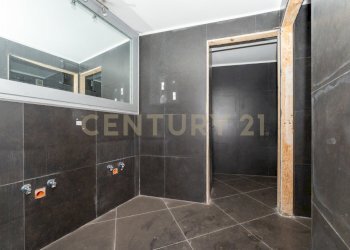 Via Paolo Lopis 19 CT (11).jpg - Centro commerciale Via Paolo Lopis 19/M, Catania - foto 11