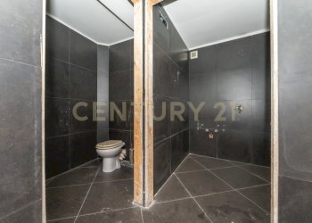 Via Paolo Lopis 19 CT (13).jpg - Centro commerciale Via Paolo Lopis 19/M, Catania - foto 13