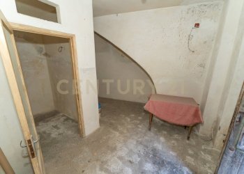 Via A.Manzoni 8 (6).jpg - Rustico Via Alessandro Manzoni 10, Motta Sant'Anastasia - foto 8