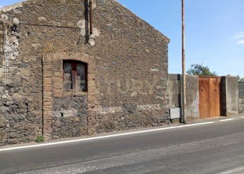 IMG-20250827-WA0117.jpg - Rustico Via Maugeri 12, Valverde - foto 2