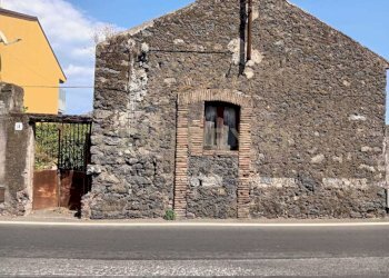 IMG-20250827-WA0108.jpg - Rustico Via Maugeri 12, Valverde - foto 26