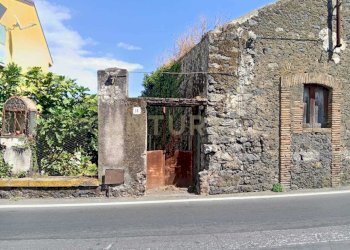 IMG-20250827-WA0111.jpg - Rustico Via Maugeri 12, Valverde - foto 30