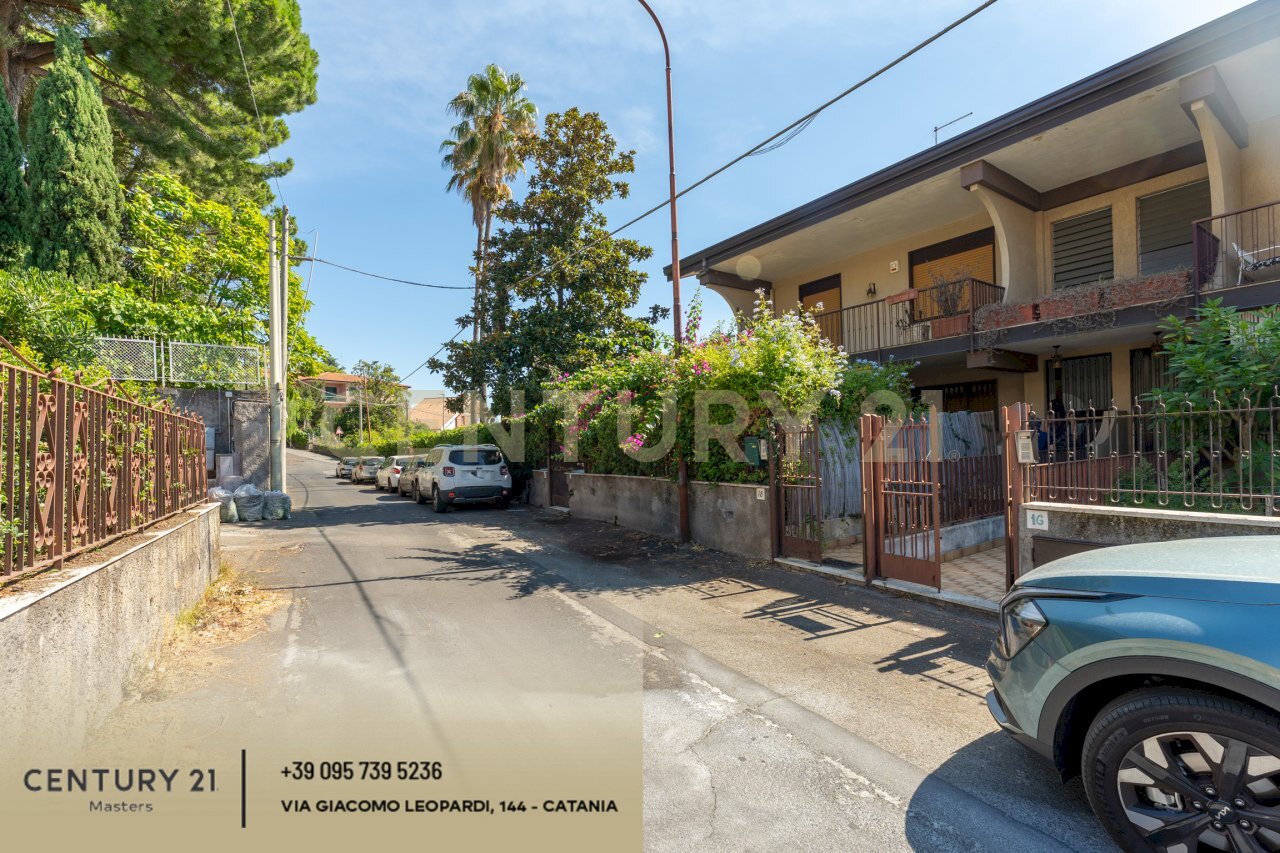 Via G.Grassi 18 (2).jpg - Villa Via G. Grassi 18, Trecastagni - photo 3