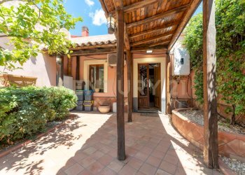 Piazza Umberto I (23).jpg - Locale Commerciale Via Etnea 90, Mascalucia - foto 14