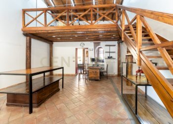 Piazza Umberto I (25).jpg - Locale Commerciale Via Etnea 90, Mascalucia - foto 15