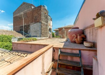 Piazza Umberto I (16).jpg - Locale Commerciale Via Etnea 90, Mascalucia - foto 19