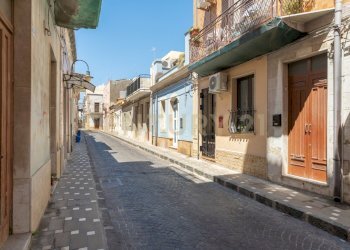 Via Limpetra 112  (3).jpg - Appartamento Via Limpetra 112, Augusta - foto 3