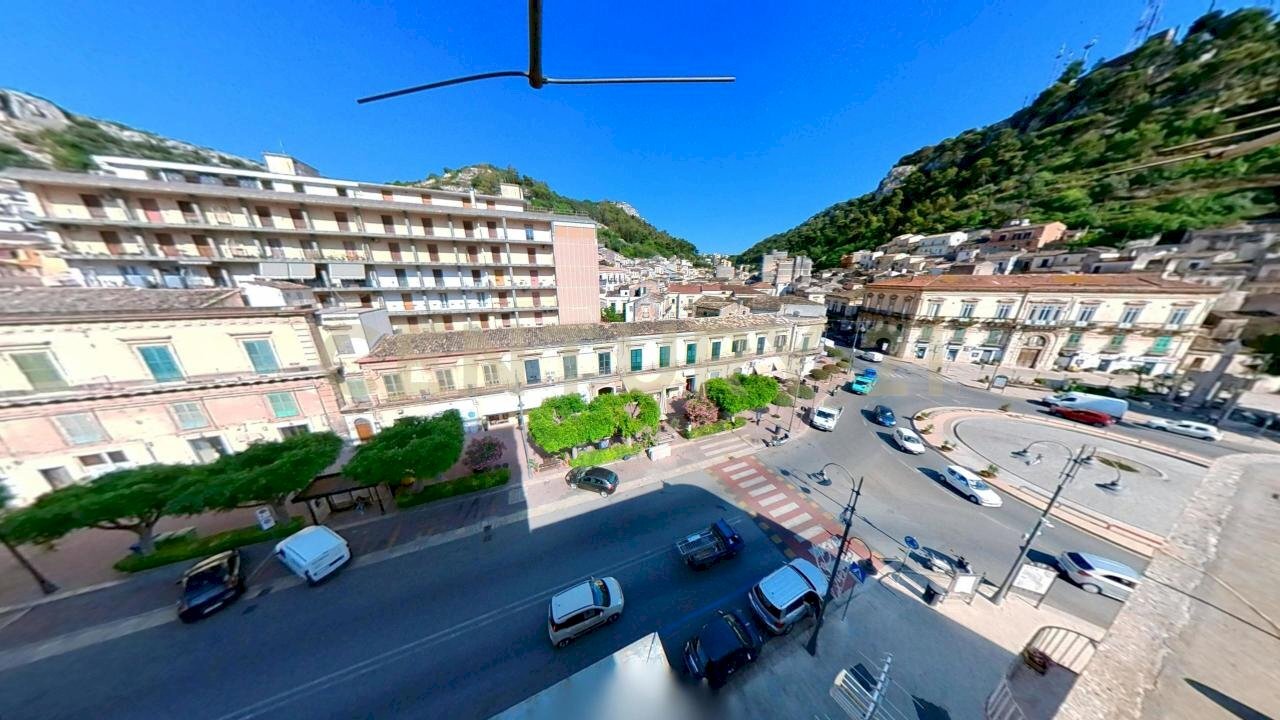 Appartamento-di-prestigio-p4-06272025_093831.jpg - Appartamento Corso Umberto I 1C, Modica - foto 2