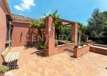 Piazza Scuderi 7 Viagrande (38).jpg - Villa Piazza F. M. Scuderi 7, Viagrande - foto 5