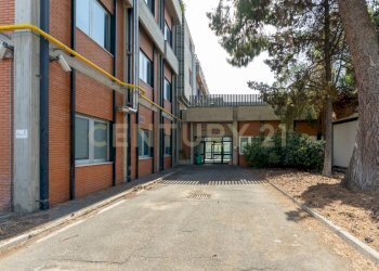 Zona Industriale CT (8).jpg - Locale Commerciale Strada III Mimosa 14, Catania - foto 7