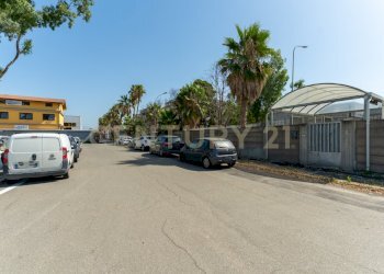 Zona Industriale CT (2).jpg - Locale Commerciale Strada III Mimosa 14, Catania - foto 28