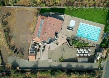 IMG-20250704-WA0193.jpg - Palestra e Impianti Sportivi Via Napoli sn, Aci Castello - foto 2