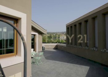 IMG-20250704-WA0188.jpg - Palestra e Impianti Sportivi Via Napoli sn, Aci Castello - foto 29