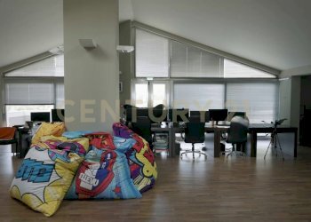 IMG-20250704-WA0192.jpg - Palestra e Impianti Sportivi Via Napoli sn, Aci Castello - foto 30