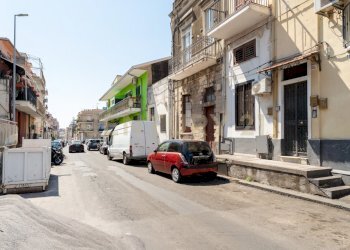 Via Timoleone 113 ct (1).jpg - Quadrilocale Via Timoleone 113, Catania - foto 2