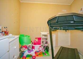 DSC04265.jpg - Trilocale Via Giuseppe Simili 73, Gravina di Catania - foto 14