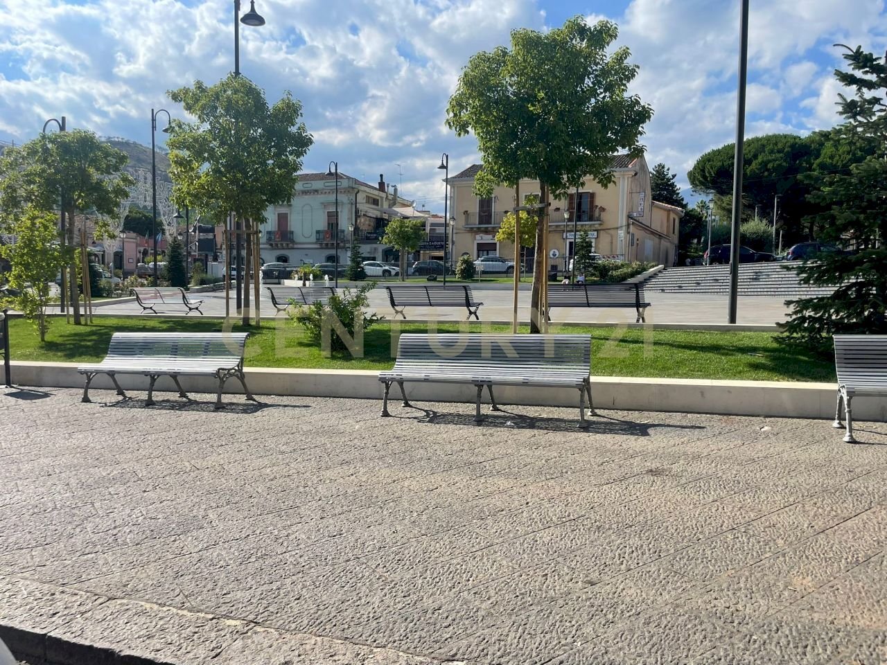 WhatsApp Image 2025-07-11 at 20.04.59.jpeg - Commercial Premises Piazza Vittorio Emanuele, Nicolosi - photo 3