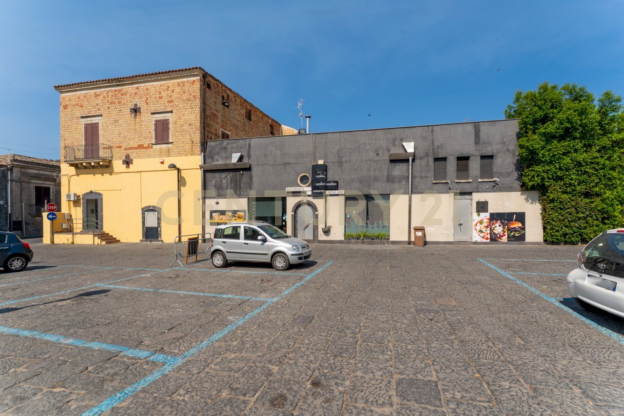 Via Garibaldi 68 Nicolosi (3).jpg - Independent house Via Giuseppe Garibaldi 68-70-72, Nicolosi - photo 3