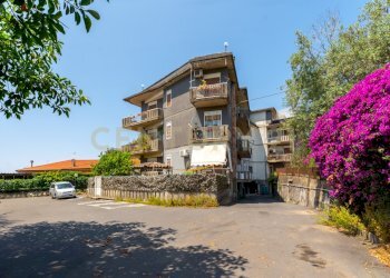 Via Madonna delle Lacrime 64 (3).jpg - Loft Via Madonna delle Lacrime 64, San Giovanni la Punta - foto 1