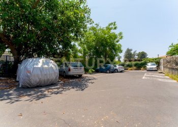 Via Madonna delle Lacrime 64 (2).jpg - Loft Via Madonna delle Lacrime 64, San Giovanni la Punta - foto 3