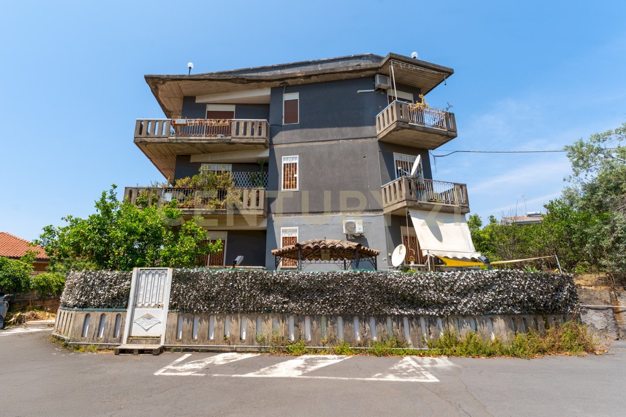 Via Madonna delle Lacrime 64 (4).jpg - Apartment Via Madonna delle Lacrime 64, Catania - photo 1