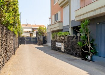 Via Brenta 21 (3).jpg - Villa a Schiera Via Brenta 21, San Gregorio di Catania - foto 4