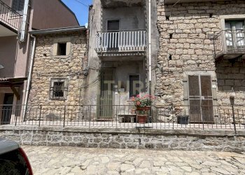 WhatsApp Image 2025-06-22 at 16.35.03 (1).jpeg - Casa indipendente Via Roma, Floresta - foto 27