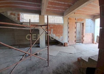 IMG-20250613-WA0142.jpg - Casa indipendente VIA LEONCAVALLO  7, Aci Sant'Antonio - foto 22