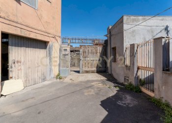 Via San Martino 10 (3).jpg - Villa Via San Martino 10, Camporotondo Etneo - foto 4