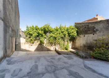 Via San Martino 10 (9).jpg - Villa Via San Martino 10, Camporotondo Etneo - foto 10