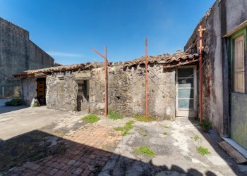 Via San Martino 10 (27).jpg - Villa Via San Martino 10, Camporotondo Etneo - foto 27