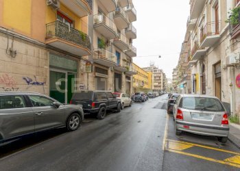 Via Cagliari 51 ct (1).jpg - Locale Commerciale Via Cagliari 51, Catania - foto 1