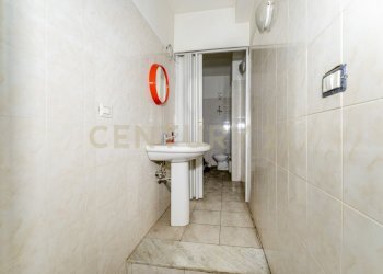 Via Cagliari 51 ct (24).jpg - Locale Commerciale Via Cagliari 51, Catania - foto 24